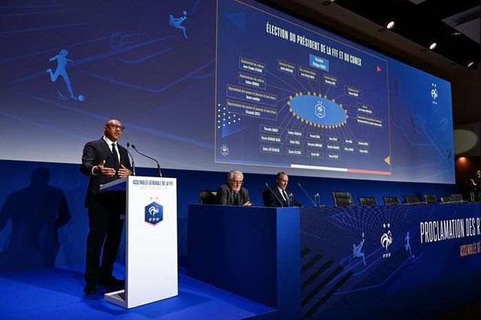 Chấn động: Pháp cải tổ Ligue 1, lập giải đấu Ngoại hạng