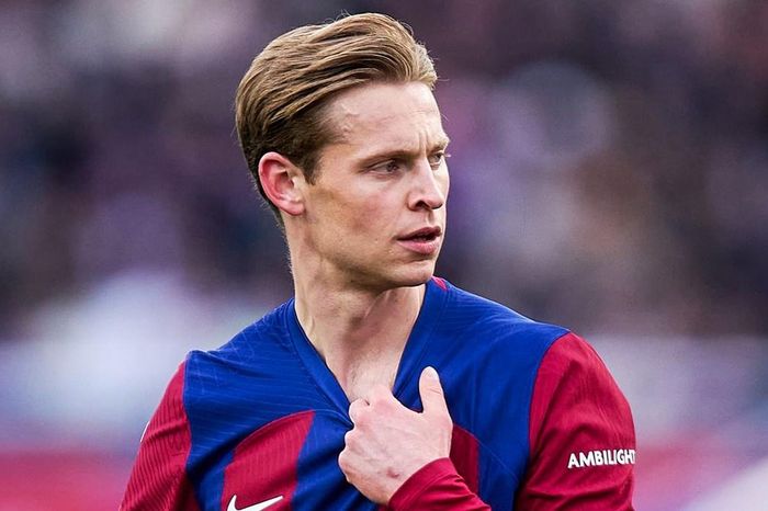 Barcelona kế hoạch bán 9 cầu thủ
