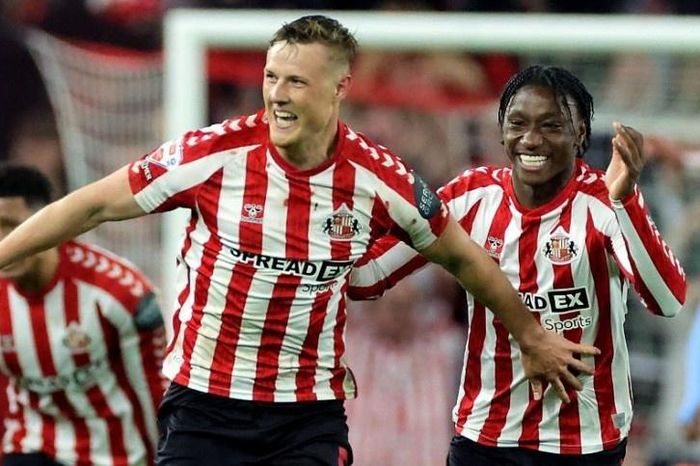 2 CLB vào chơi trận cầu 'trăm triệu bảng' thăng hạng Premier League