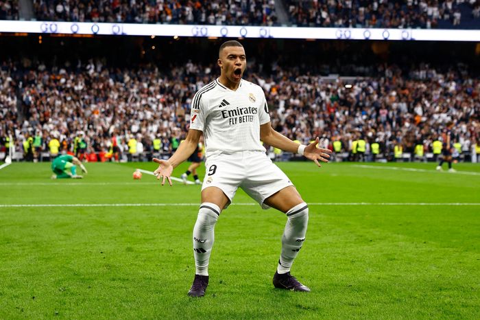 Mbappe phá kỷ lục tồn tại 71 năm