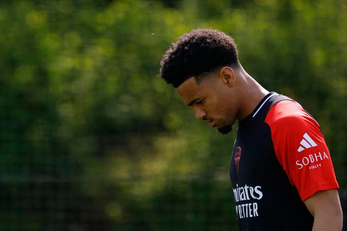 Tài năng trẻ Arsenal đổi đời