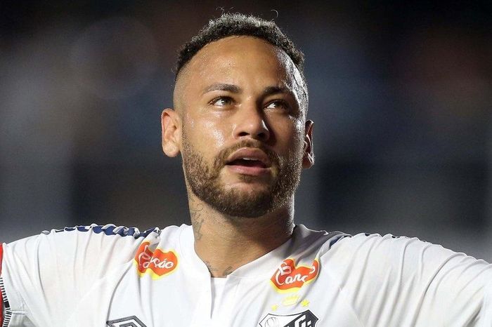 Neymar mang tin vui đến HLV Ancelotti