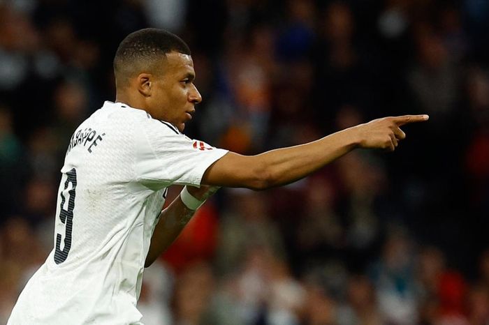 Vượt qua Ronaldo, Mbappe tạo nên lịch sử cho Real Madrid