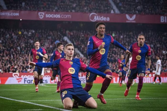 Lamine Yamal lập siêu phẩm, Barcelona vô địch sớm La Liga