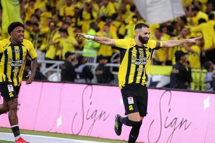 Đội bóng của Benzema, Kante vượt mặt Ronaldo, chính thức vô địch Saudi Arabia
