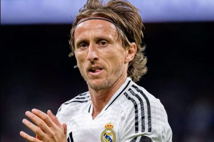 Alonso họp riêng với 3 sao Real Madrid