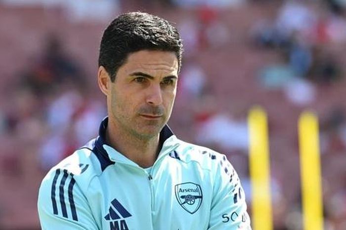 HLV Mikel Arteta hé lộ thông tin quan trọng về Arsenal