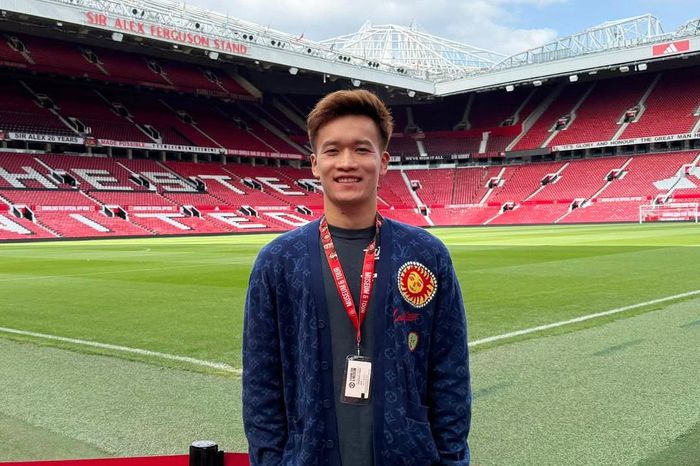 Hoàng Đức 'cập bến' Old Trafford