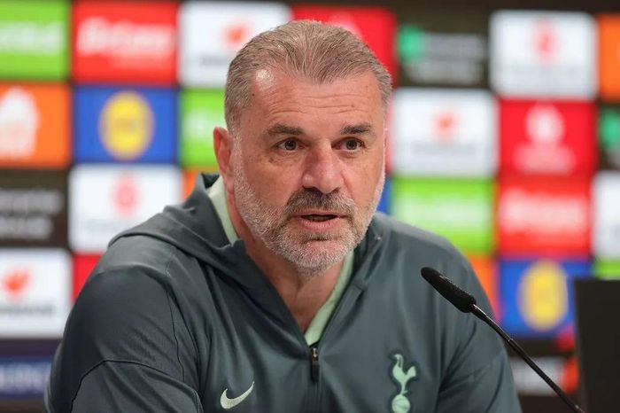 HLV của Tottenham lên tiếng trước chung kết Europa League: 'Tôi không phải là gã hề'