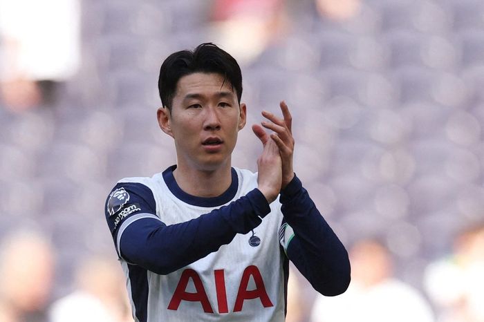Son Heung-min phải dự bị?