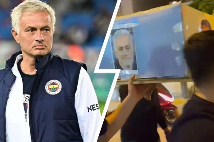 CĐV Galatasaray làm đám tang chế giễu Mourinho
