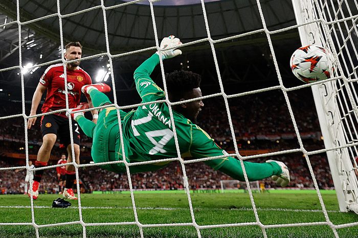Fan MU nổi giận, đòi loại bỏ 4 cầu thủ sau chung kết Europa League