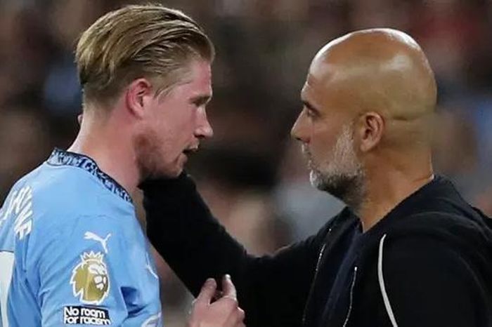 Pep Guardiola rơi nước mắt trong buổi chia tay De Bruyne