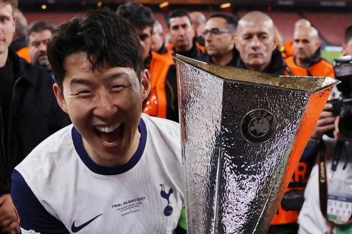 Không nghe lời 'Người nhện', Son Heung-min làm nên lịch sử với Tottenham