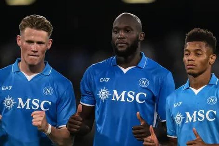 Nhận định Napoli vs Cagliari, 01h45 ngày 24/5: 'Ngôi vương' trong tầm tay