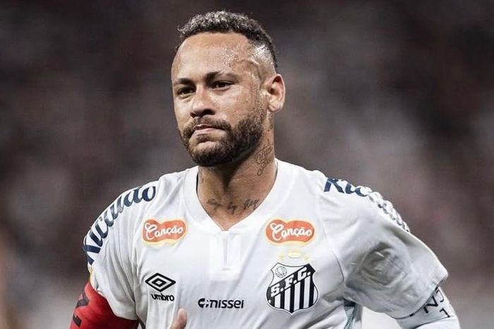 Neymar chia tay Santos?