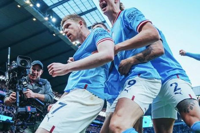 Vòng 38 Ngoại hạng Anh: Thủ môn Aston Villa bị đuổi, Chelsea chạy đua với Nottingham Forest