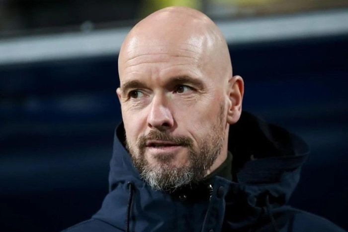 Ten Hag có bến đỗ mới