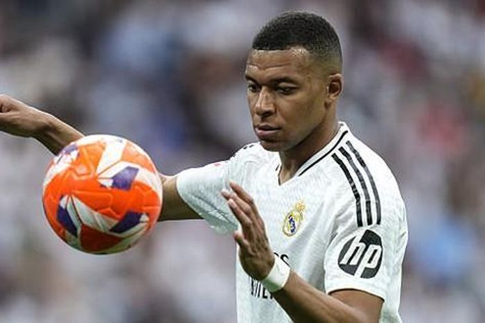 Mbappe lần đầu giành Chiếc giày vàng châu Âu