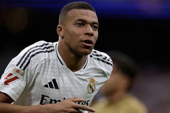 Kylian Mbappe giành Chiếc giày vàng châu Âu