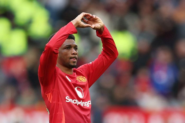 Man Utd kết thúc mùa giải kém nhất 50 năm