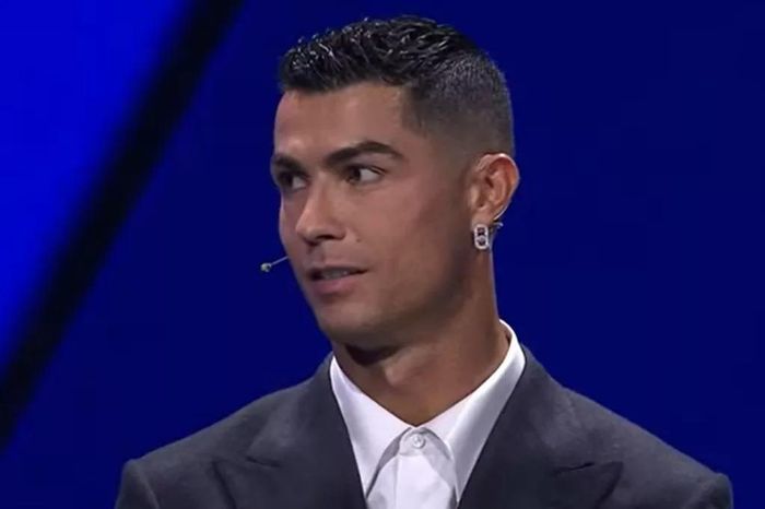 Ronaldo ám chỉ rời Al Nassr với bình luận bí ẩn