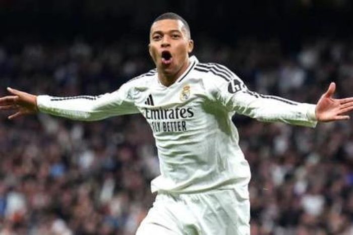 Danh hiệu an ủi cho Mbappe