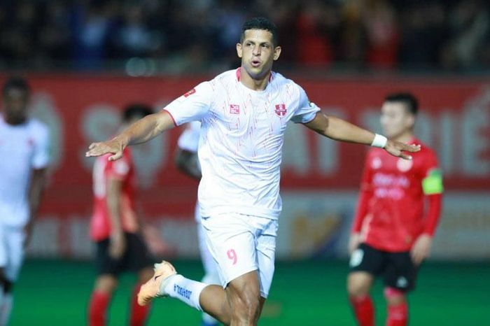 Chuyển nhượng V.League: 'Sát thủ vòng cấm' của Hải Phòng lọt vào tầm ngắm Phù Đổng Ninh Bình