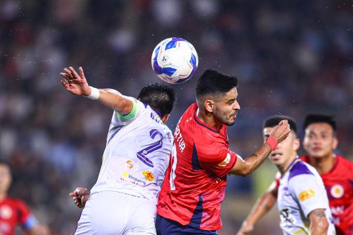Toàn cảnh CAHN 0-2 Hà Nội FC: Tuấn Hải tỏa sáng, níu giữ hy vọng mong manh