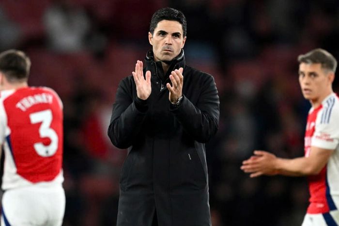 Đến bao giờ Arsenal mới phá dớp về nhì?