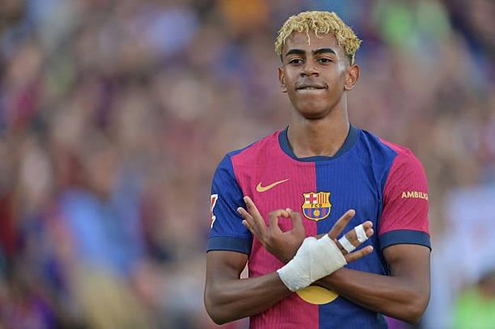 Barcelona tăng lương gấp 10 lần, 'trói chân' Lamine Yamal đến năm 2031