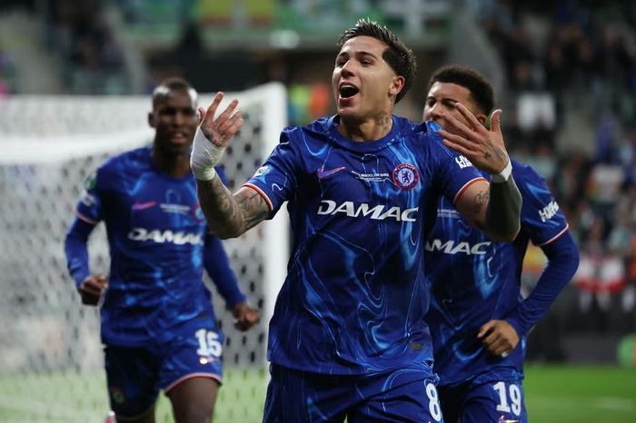 4 bàn thắng đưa Chelsea vô địch Conference League
