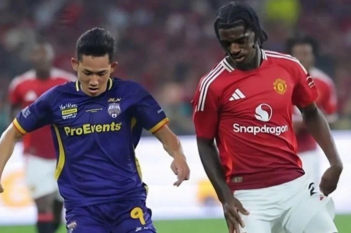 Tuyển All Stars ASEAN thắng sốc Man United