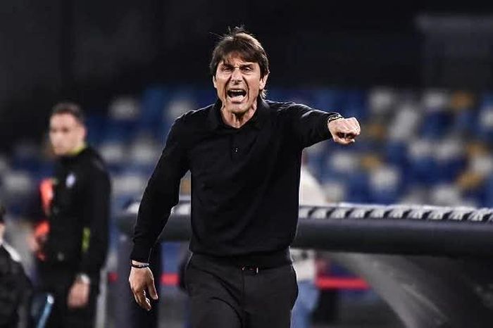 Antonio Conte: 'Gã dị biệt' của giới huấn luyện viên bóng đá