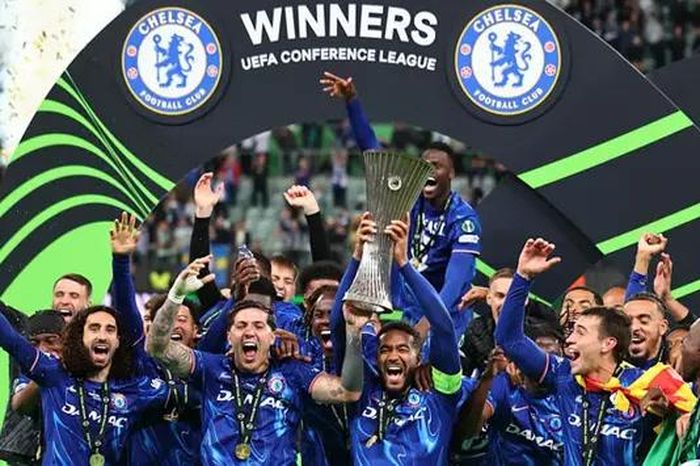 Chelsea vô địch UEFA Conference League 2024/25