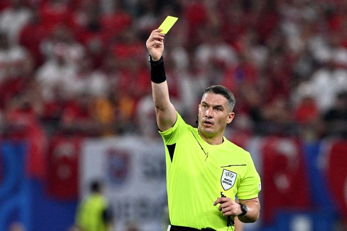 Danh tính trọng tài bắt chung kết Champions League
