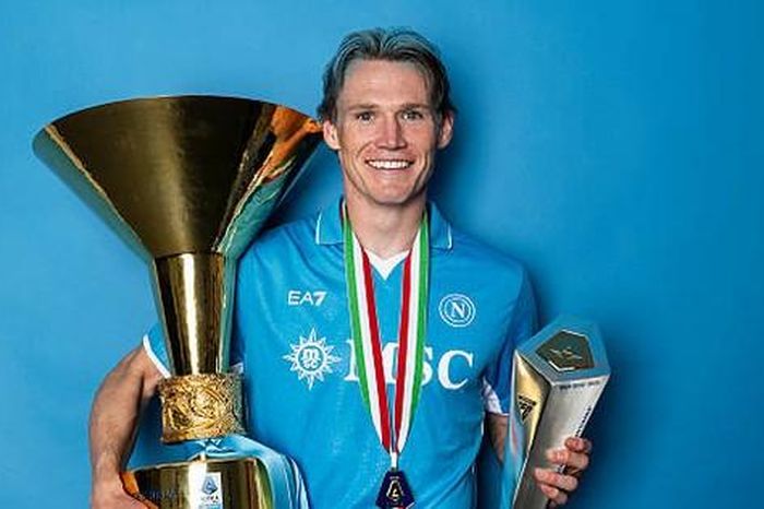 Những 'người thừa' MU gặt hái vinh quang ở mùa giải 2024/25