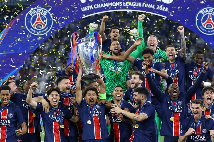 Vùi dập Inter 5-0, PSG hoàn tất cú ăn bốn lịch sử