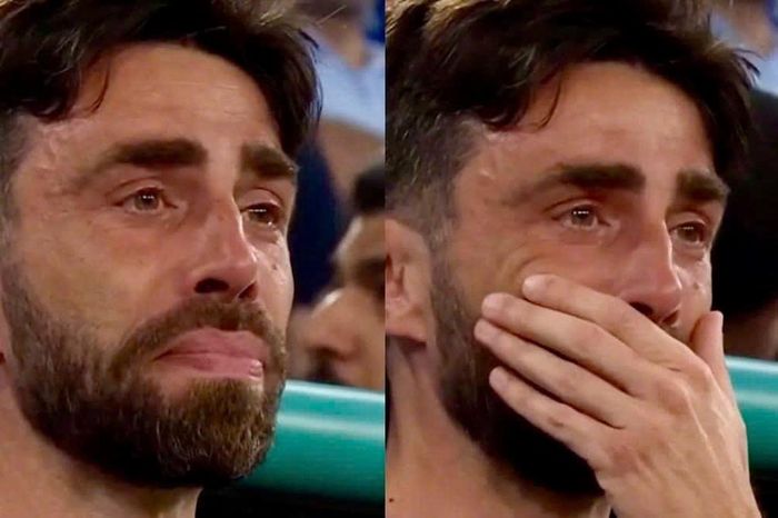 Hình ảnh nhói lòng khi PSG làm nên lịch sử