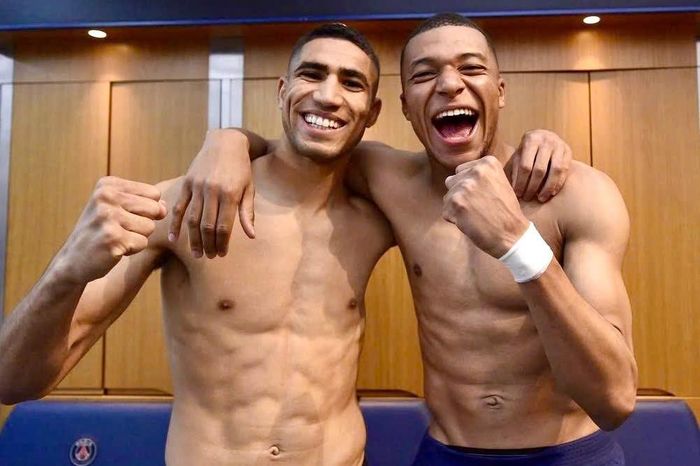 Thân hình lý tưởng của Achraf Hakimi