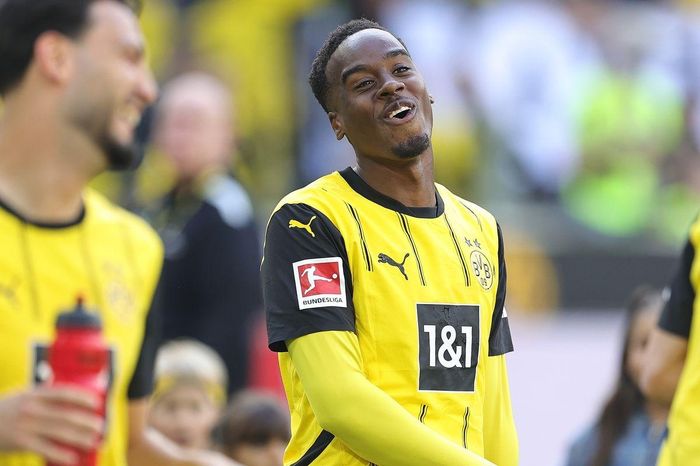 Chelsea tăng tốc chiêu mộ tài năng trẻ của Dortmund