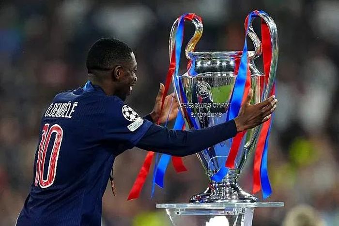 Được UEFA vinh danh, Dembele sáng cửa giành Quả bóng vàng