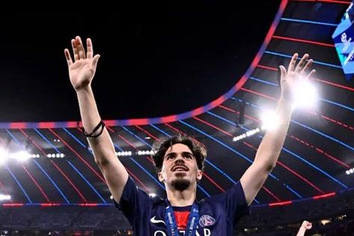 Bây giờ, Messi nợ Vitinha một lời xin lỗi