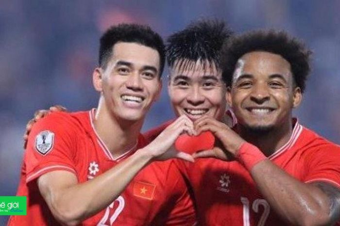Bóng đá Việt Nam cần học chiến lược trẻ của Paris Saint Germain