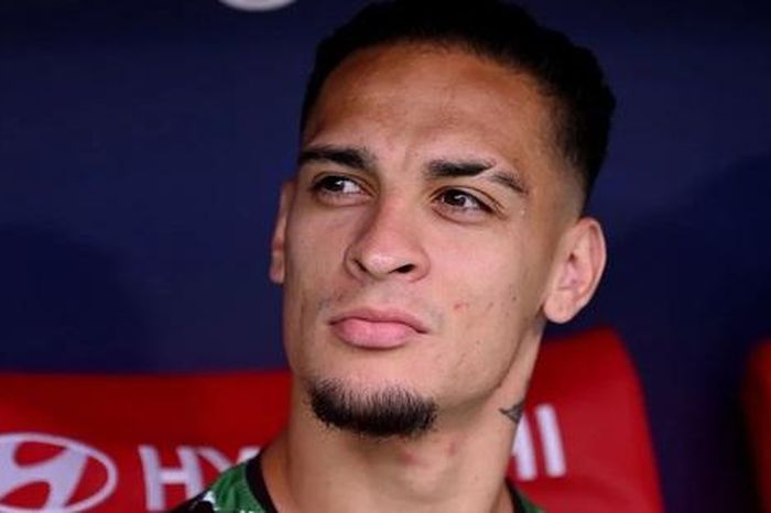 Lời chia tay đầy cảm xúc của Antony với Real Betis