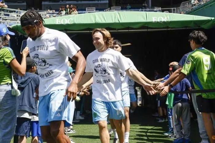 Chưa khởi tranh, FIFA Club World Cup đã có biến