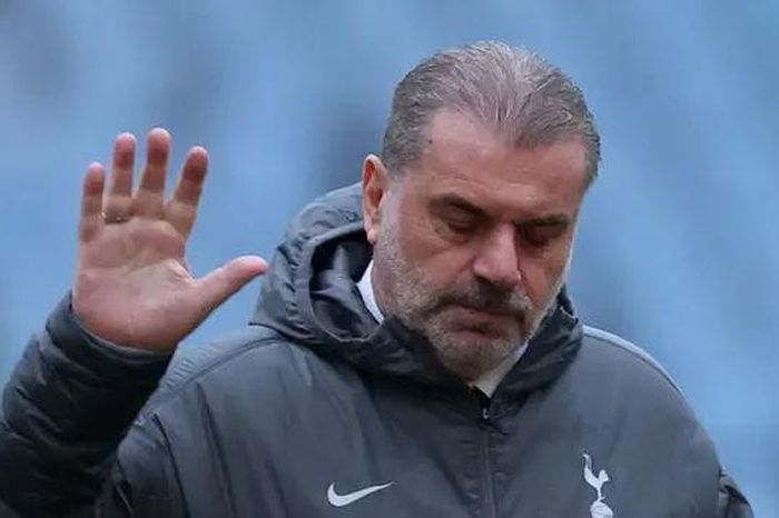 Tottenham sa thải HLV Ange Postecoglou