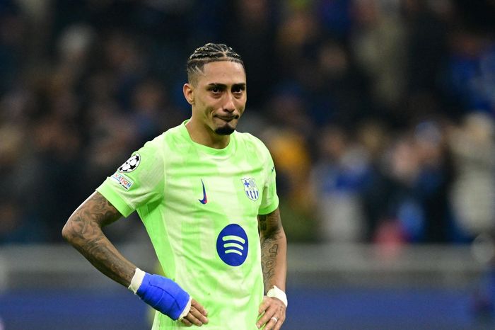 Barcelona nguy cơ bị loại khỏi Champions League
