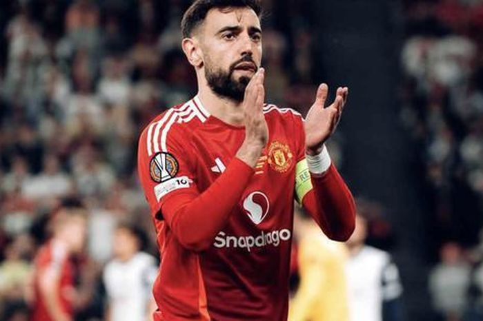 Bruno Fernandes nói lý do từ chối thương vụ 300 triệu euro từ Al-Hilal