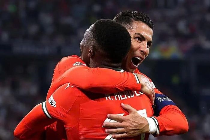 Ronaldo giúp Bồ Đào Nha hạ Đức vào chung kết Nations League